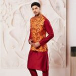 Maroon Silk Blend Jacket, Kurta And Pyjama Set - Image 2